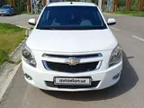 Белый Chevrolet Cobalt, 4 позиция 2021 года, КПП Автомат, в Зангиатинский район за 11 150 y.e. id5194014, Фото №1