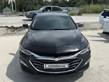 Черный Chevrolet Malibu 2 2018 года, КПП Автомат, в Самарканд за 20 300 y.e. id6459096, Фото №1