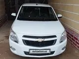 Белый Chevrolet Cobalt, 2 позиция 2020 года, КПП Механика, в Шерабад за ~10 715 y.e. id5194600, Фото №1