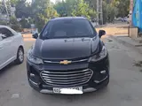 Черный Chevrolet Tracker, 3 позиция 2019 года, КПП Автомат, в Чирчик за 14 200 y.e. id5219493, Фото №1