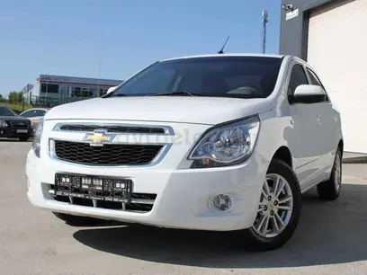 Белый Chevrolet Cobalt, 4 позиция 2024 года, КПП Автомат, в Андижан за 12 850 y.e. id5129315