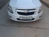 Белый Chevrolet Cobalt, 2 позиция 2019 года, КПП Механика, в Шерабадский район за ~9 955 y.e. id5208467, Фото №1