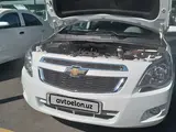 Белый Chevrolet Cobalt, 4 позиция 2023 года, КПП Автомат, в Ташкент за 12 500 y.e. id5194609, Фото №1