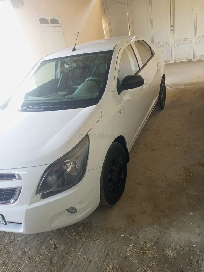 Chevrolet Cobalt 2025 — 2