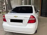 Белый Chevrolet Nexia 3, 4 позиция 2022 года, КПП Автомат, в Шурчинский район за ~9 988 y.e. id6455000, Фото №1