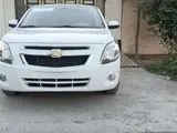 Белый Chevrolet Cobalt, 4 позиция 2024 года, КПП Автомат, в Ташкент за 13 000 y.e. id5222091, Фото №1