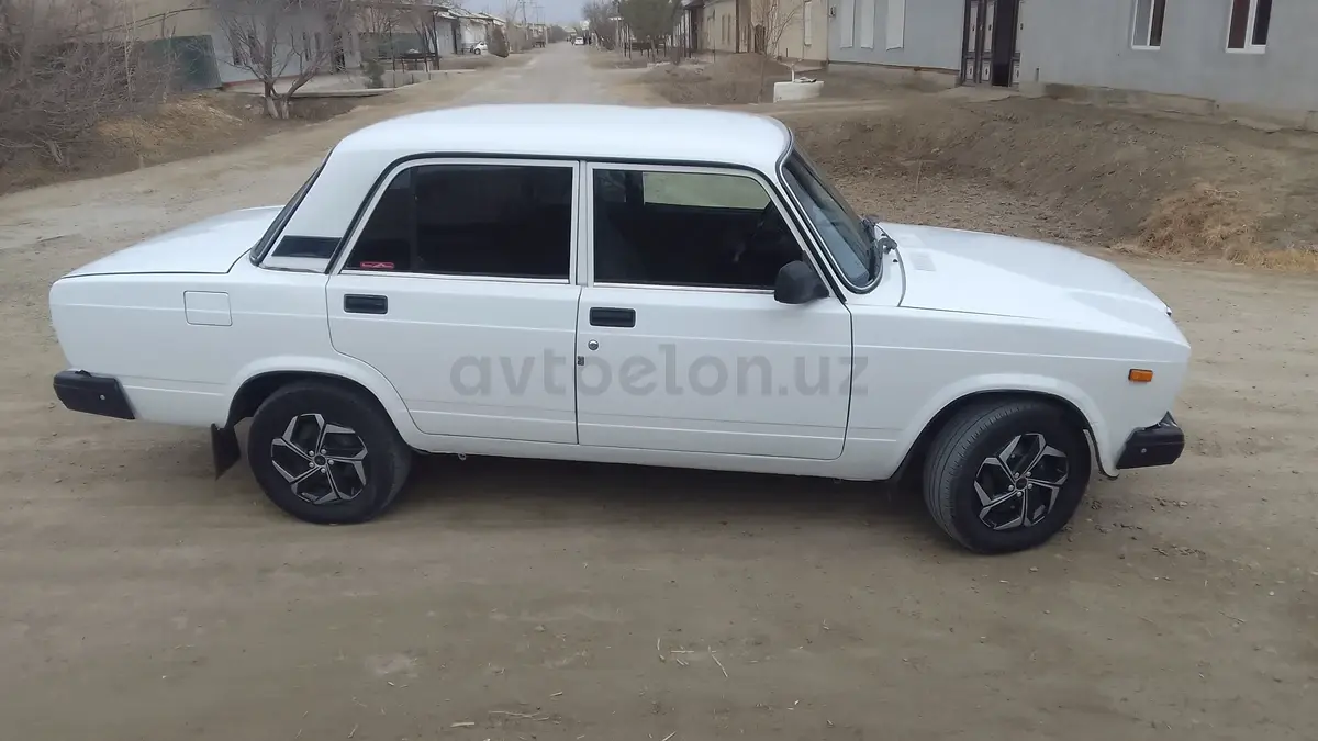 решетка азард 2107. ваз 2107 заводская. артикул ваз 2107. лада 2107. лада ваз 2107.