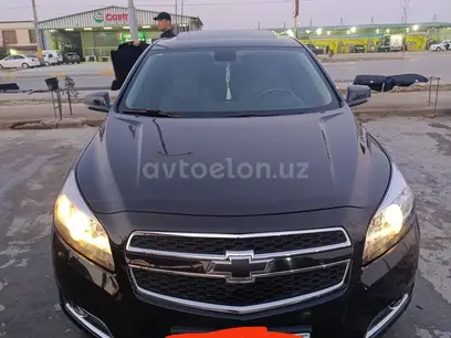 Черный Chevrolet Malibu, 2 позиция 2014 года, КПП Механика, в Карши за 10 700 y.e. id6315737
