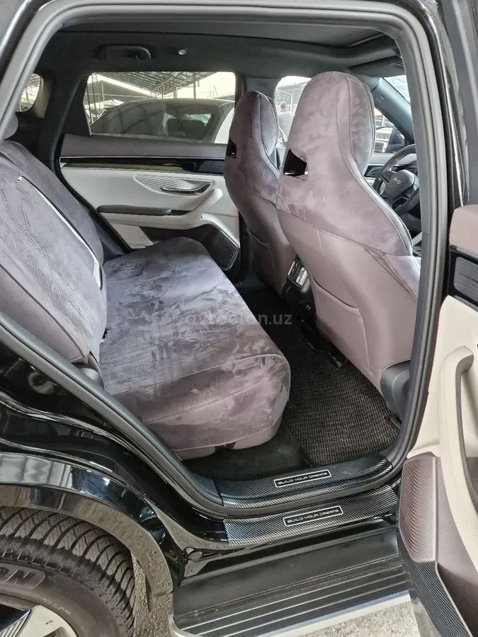 BYD Song Plus DM-i Champion — 5