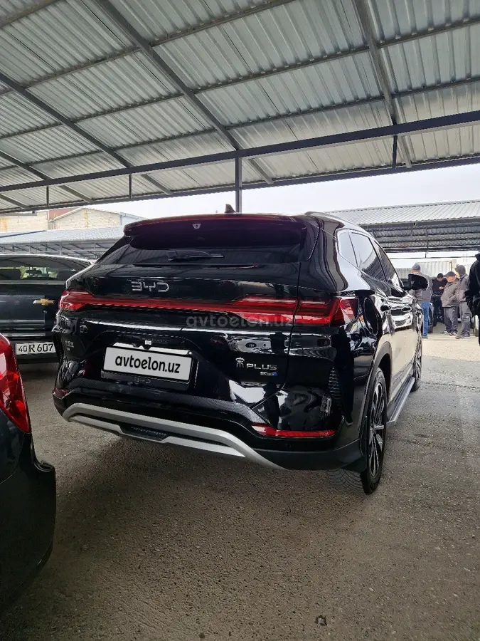 BYD Song Plus DM-i Champion — 6