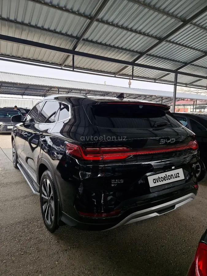 BYD Song Plus DM-i Champion — 7