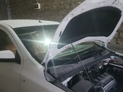Белый Chevrolet Cobalt, 4 позиция 2022 года, КПП Автомат, в Самарканд за 12 500 y.e. id5169587