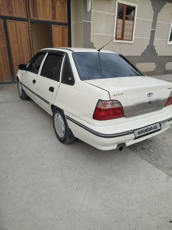 Daewoo Nexia — 4