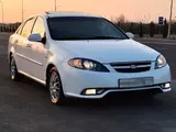 Белый Chevrolet Lacetti, 3 позиция 2024 года, КПП Автомат, в Андижан за ~13 437 y.e. id5125320