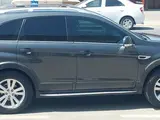 Мокрый асфальт Chevrolet Captiva, 4 позиция 2018 года, КПП Автомат, в Самарканд за 18 500 y.e. id6393817, Фото №1