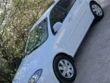 Белый Chevrolet Gentra, 1 позиция Газ-бензин 2023 года, КПП Механика, в Навои за ~11 297 y.e. id6436534