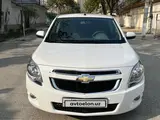Белый Chevrolet Cobalt, 4 позиция 2024 года, КПП Автомат, в Наманган за 12 550 y.e. id6737410, Фото №1