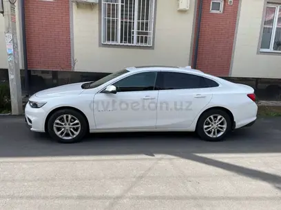 Белый Chevrolet Malibu 2 2018 года, КПП Автомат, в Ташкент за 19 500 y.e. id4897238