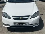 Белый Chevrolet Gentra, 1 позиция 2022 года, КПП Механика, в Наманган за 11 100 y.e. id5185251