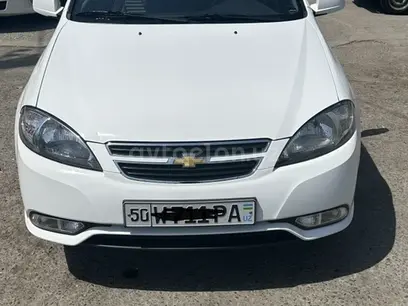 Белый Chevrolet Gentra, 1 позиция 2022 года, КПП Механика, в Наманган за 11 300 y.e. id5185251