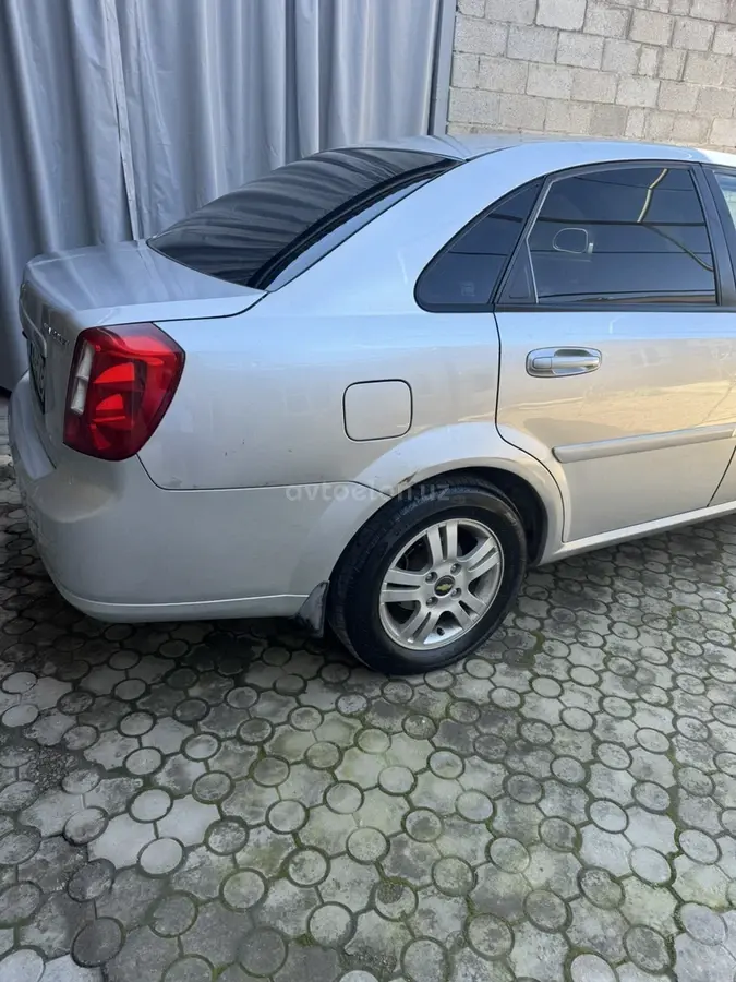 Chevrolet Lacetti 2010