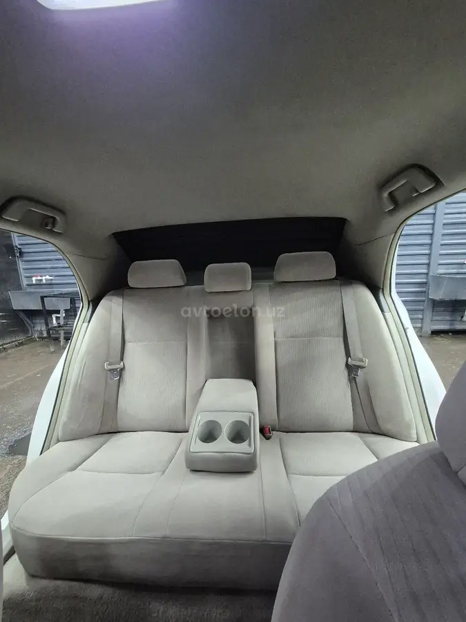 Toyota Corolla — 8