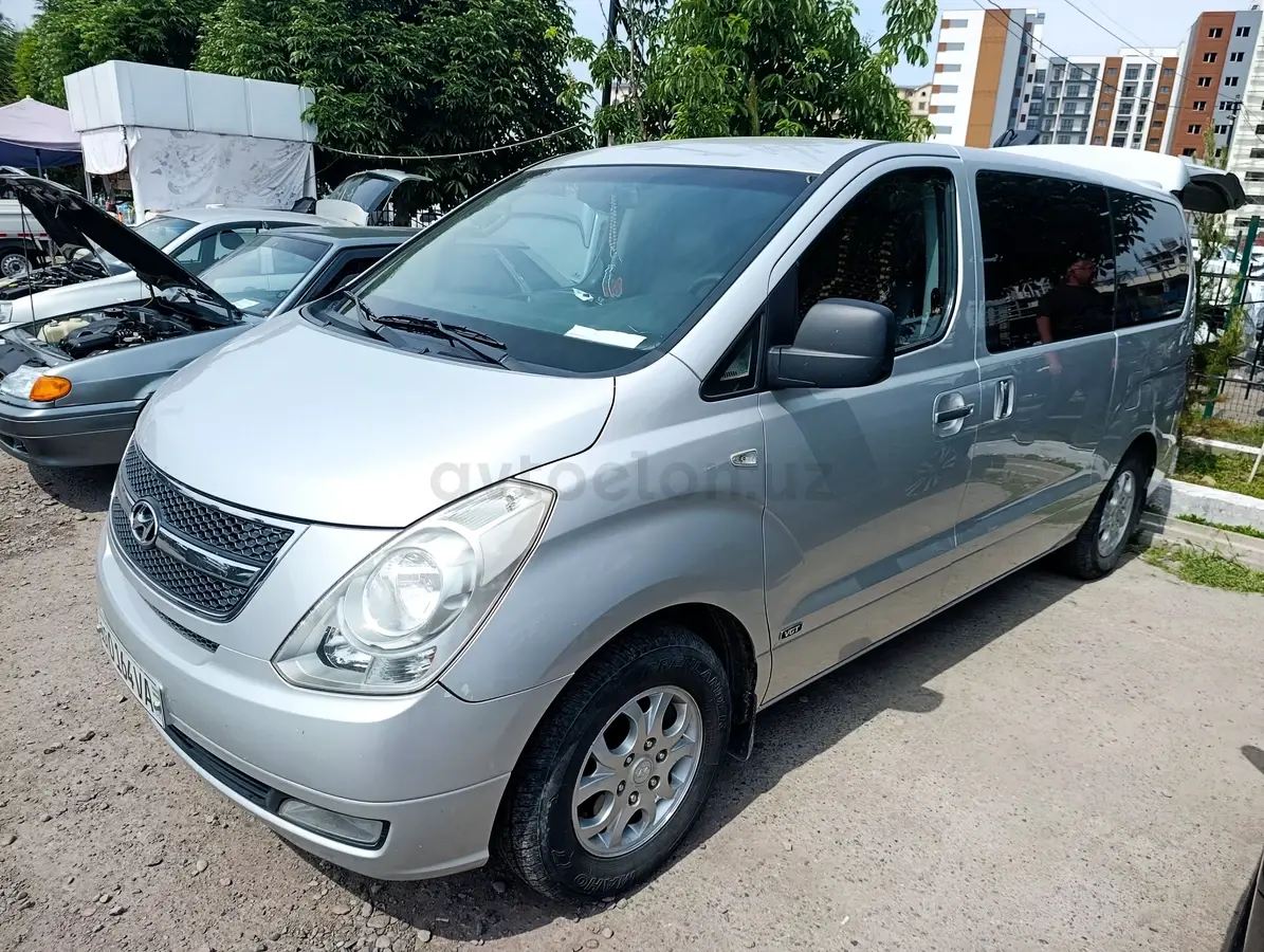 Hyundai Starex 2008 — 2