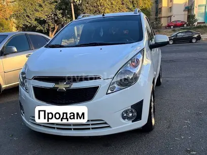 Белый Chevrolet Spark, 4 евро позиция 2015 года, КПП Автомат, в Ташкент за 7 400 y.e. id4989824