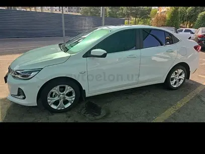 Белый Chevrolet Onix 2024 года, КПП Автомат, в Ташкент за 14 800 y.e. id6731255