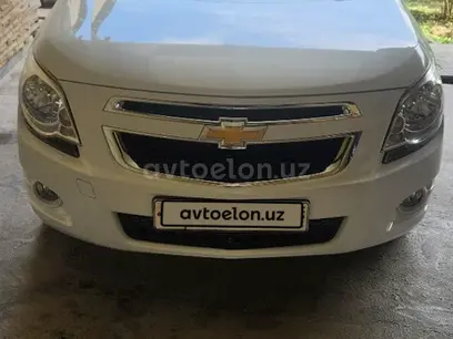Белый Chevrolet Cobalt, 4 позиция 2023 года, КПП Автомат, в Ташкент за 13 000 y.e. id5183509
