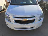 Белый Chevrolet Cobalt, 4 евро позиция 2024 года, КПП Автомат, в Термезский район за ~11 659 y.e. id5261779, Фото №1