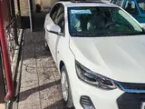 Белый Chevrolet Onix 2024 года, КПП Автомат, в Ташкент за 17 000 y.e. id5026279, Фото №1