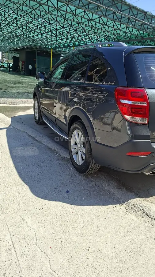 Chevrolet Captiva 2017 — 3