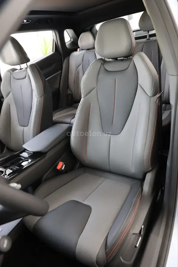 Geely EX5 — 3