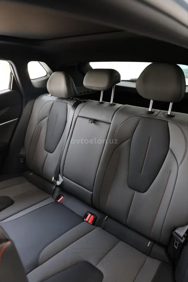 Geely EX5 — 4