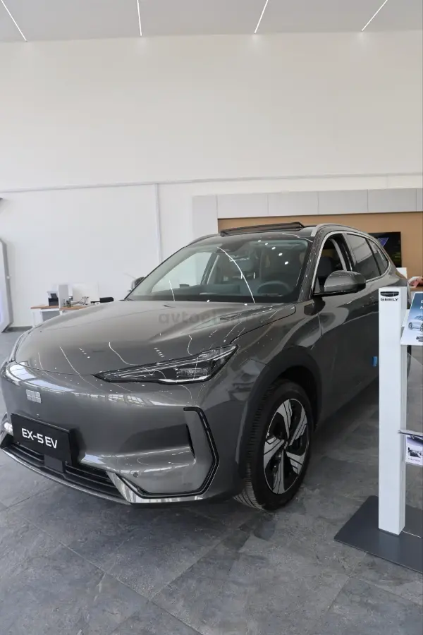 Geely EX5 — 8