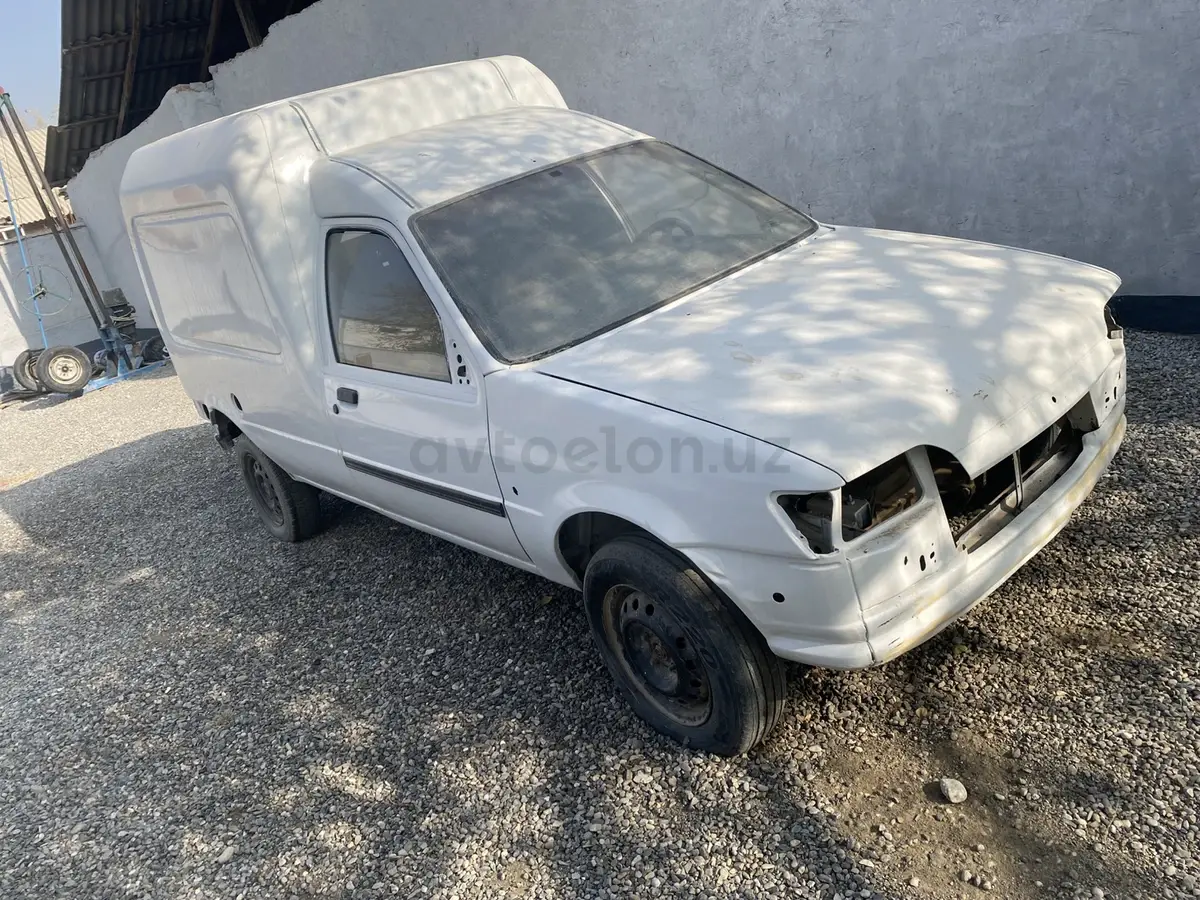 Ford Courier — 6