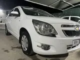 Белый Chevrolet Cobalt, 2 позиция 2014 года, КПП Механика, в Наманган за 8 200 y.e. id5195410, Фото №1