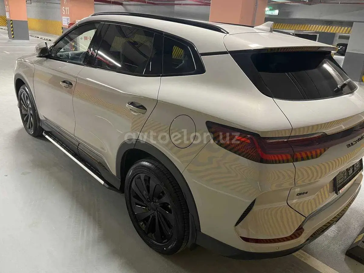 BYD Song Plus DM-i Champion — 3