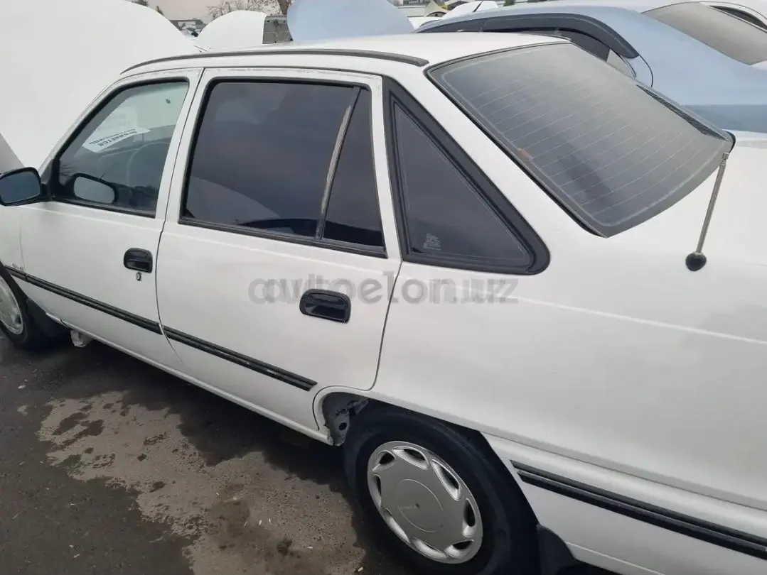 Daewoo Nexia — 2