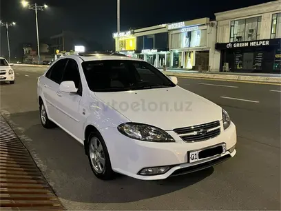 Белый Chevrolet Gentra, 3 позиция 2022 года, КПП Автомат, в Ташкент за 12 200 y.e. id5152211