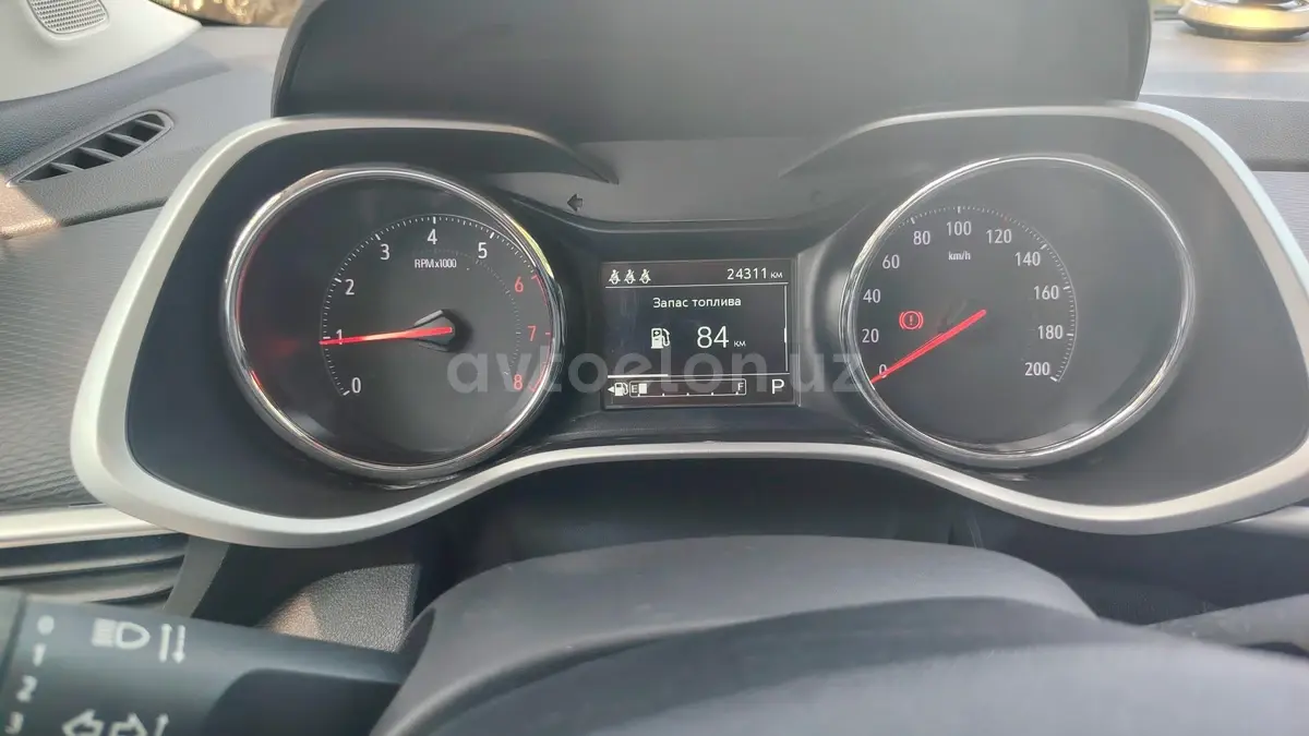 Chevrolet Tracker 2 — 2