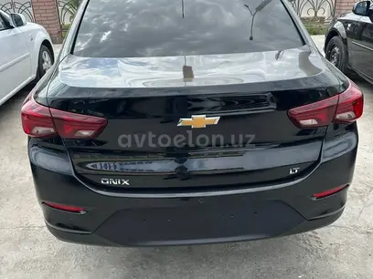 Черный Chevrolet Onix 2024 года, КПП Механика, в Ташкент за ~14 616 y.e. id4301895
