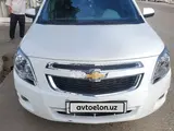 Белый Chevrolet Cobalt, 4 позиция 2023 года, КПП Автомат, в Андижан за 11 400 y.e. id5227958, Фото №1