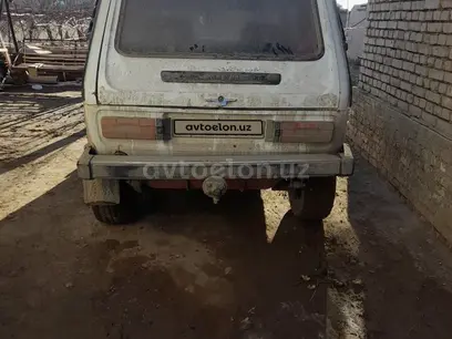 Белый ВАЗ (Lada) Нива 1988 года, КПП Механика, в Ургенч за ~1 986 y.e. id5215006