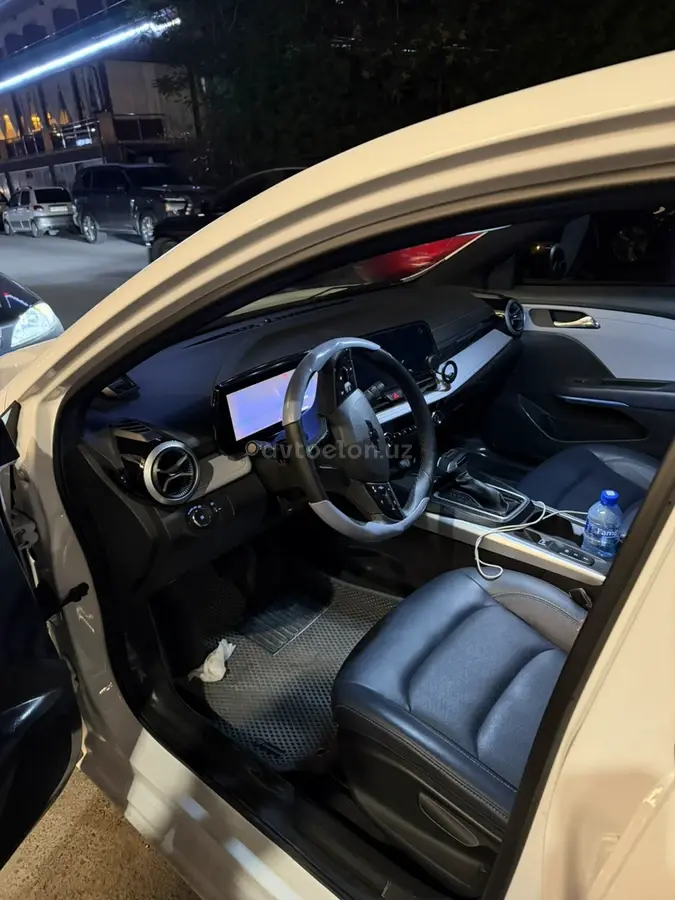 Chevrolet Monza — 4