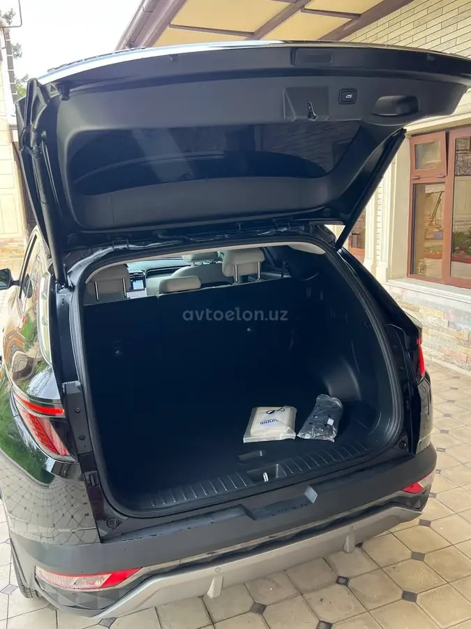 Hyundai Tucson — 6