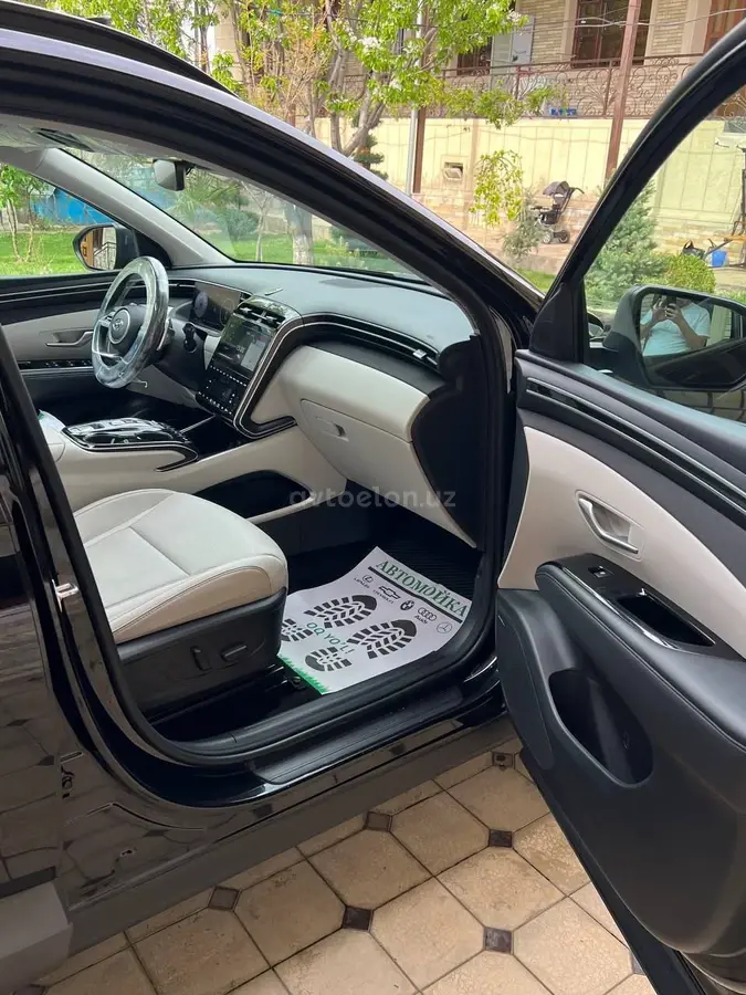 Hyundai Tucson — 7