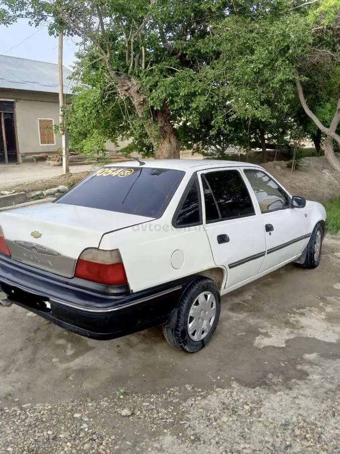 Daewoo Nexia — 8