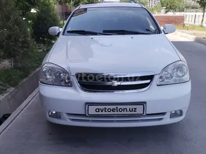 Белый Chevrolet Lacetti, 1 позиция Газ-бензин 2010 года, КПП Механика, в Ташкент за 7 800 y.e. id5177723